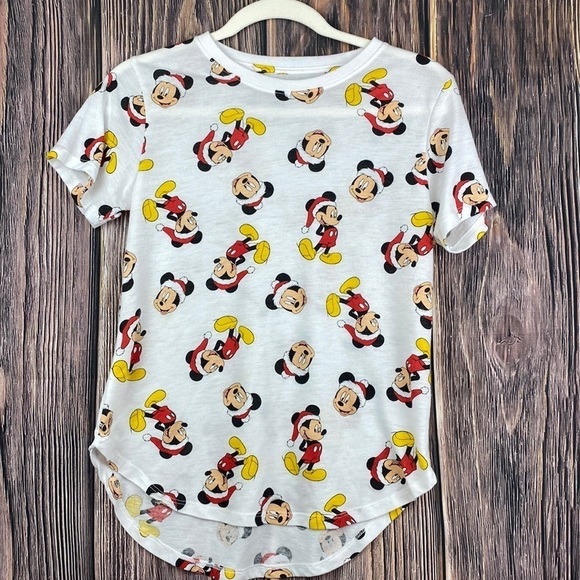 Disney Tops - Junior’s Disney Mickey Mouse Christmas Themed White Tee- Size 7-9 (Woman’s Sm)